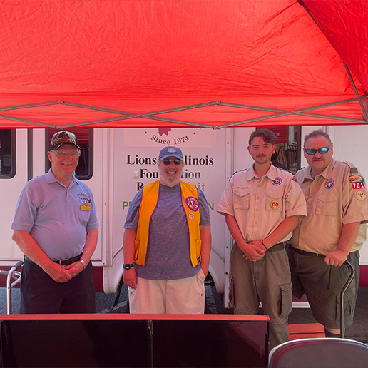 Doctor Kenneth Fried volunteering at the Lions Club